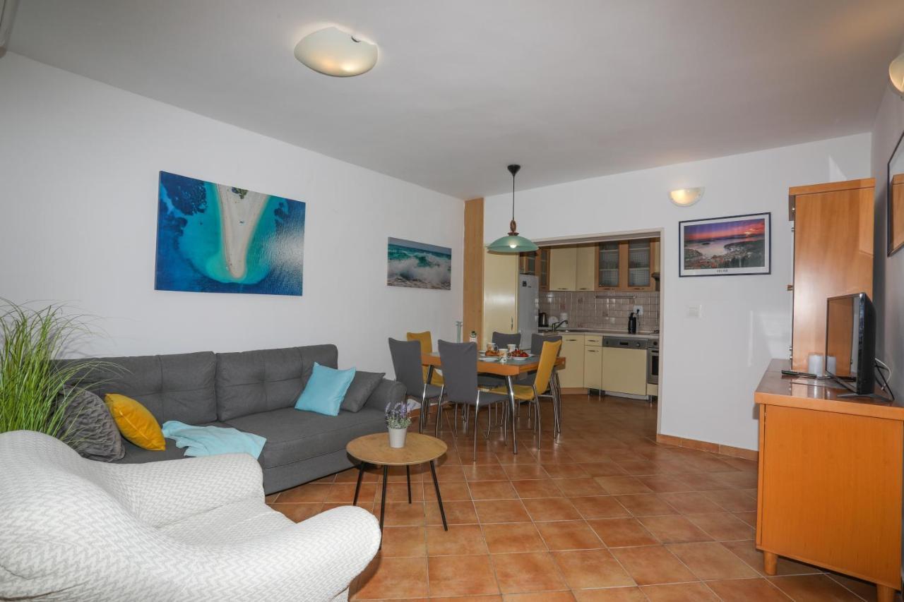 Adria Apartment Хвар Екстер'єр фото